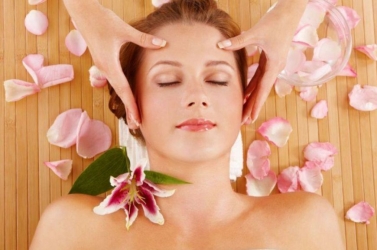 Top 4 lợi ích bất ngờ của massage đầu - Bí quyết thư giãn và phục hồi năng lượng mỗi ngày