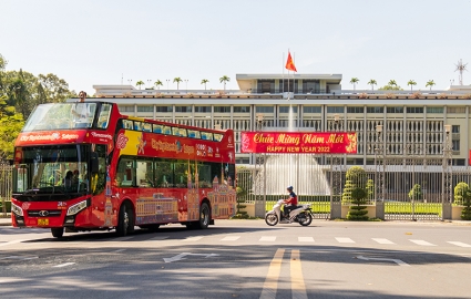Tour tham quan Sài Gòn 4h trên xe bus 2 tầng Vietnam Sightseeing - Vé người lớn