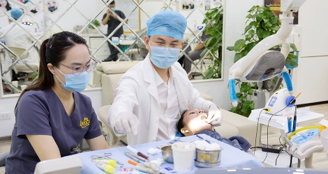 Thẩm mỹ răng khểnh tại Hệ thống Nha khoa Delia Dental