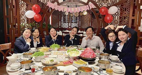 Lẩu Hồng Kông Tân Sơn Nhất 5 sao - Buffet tối Luxury hơn 80 món nhúng menu 495k