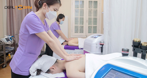 Massage cổ vai gáy với máy dưỡng sinh tại Evania Spa