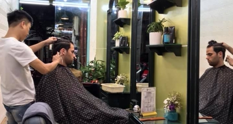 Cắt gội tạo kiểu tóc cho nam tại Đức Duy Hair Salon