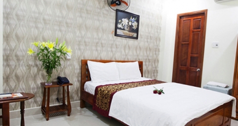 Phòng Standard Double dành cho 02 khách tại Khách sạn Tuấn Phong Đà Nẵng (2N1Đ)