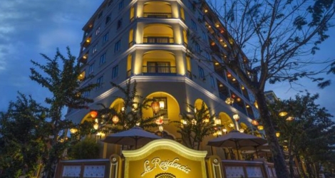 La Residencia Luxury Boutique Hotel 4 sao - Phòng Residen Town, Ăn sáng cho 02 người