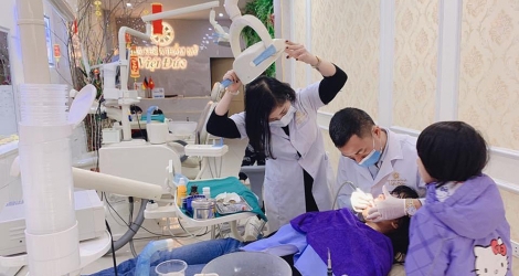 Răng sứ Zirconia cao cấp thương hiệu độc quyền của Đức - Bảo hành 10 năm tại nha khoa Việt Đức