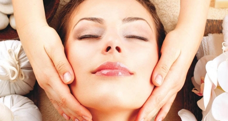 Massage mặt thư giãn sáng da, giảm nếp nhăn tại Sam Spa