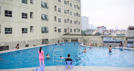 Vé bơi 30 lượt - tháng tại Bể bơi Sông Nhuệ dành cho người lớn