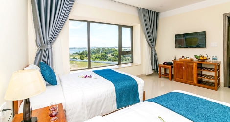 Khách sạn Navy Hotel Cam Ranh 04 sao – Trọn gói 2N1Đ Phòng Deluxe Ocean và 02 Bữa Ăn