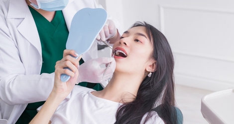 Voucher giảm giá trị giá 5 triệu áp dụng cho dịch vụ niềng răng implant tại Smile Beauty