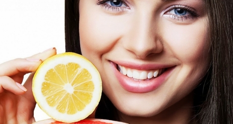 Trẻ hóa da bằng diện di Vitamin C tại Trà My Beauty