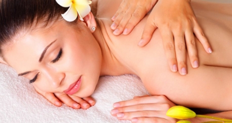 Combo massage body và làm sáng da mặt tại The Spa