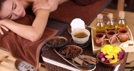 Buffer miễn phí - Massage body kết hợp cùng tinh dầu và đá nóng tại Chuẩn Spa & Massage