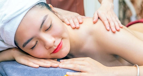Massage body chăm sóc sức khỏe chuyên sâu tại Châu An Spa & Clinic