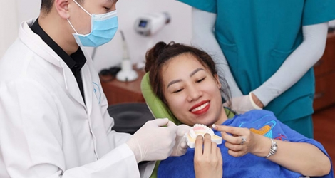 Bọc răng sứ Zirconia Đức bảo hành 10 năm tại Nha Khoa Di