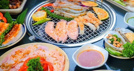 Buffet tối nướng & lẩu menu Standard hơn 80 món với 6 vị lẩu đặc sắc tại Sik Dak Fook