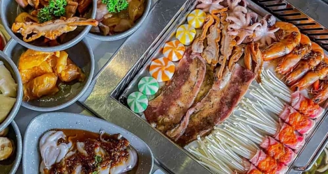 Buffet trưa nướng & lẩu menu Standard hơn 80 món với 6 vị lẩu đặc sắc tại Sik Dak Fook