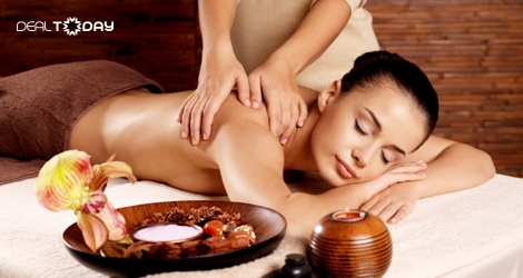 Chăm sóc gót ngọc - Massage body kết hợp ngâm chân tại Hệ thống Spa Việt Hàn