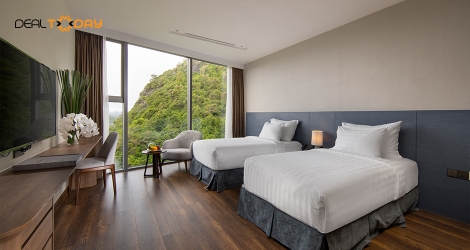 Nghỉ dưỡng phòng Deluxe Room Mountain View khu hotel Flamingo Cát Bà Beach Resort