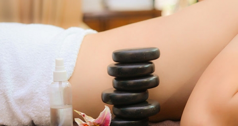 Massage body đá nóng, xông hơi khô tinh dầu tại Khiếm thị Sen Vàng