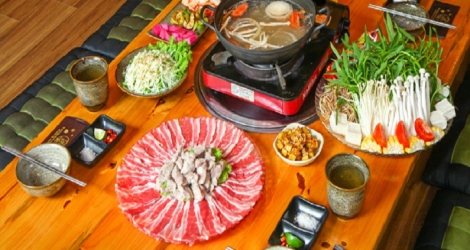Lẩu Sườn Sụn Bò Mỹ  Món Ăn Kèm Cho 04 Người Tại Nhà Hàng Kim - 39 Kim Đồng