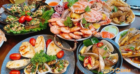 Buffet hải sản Biển Đông với menu hải sản cực đa dạng