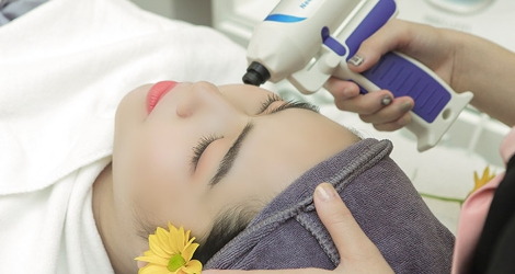 Phi kim tái tạo căng bóng làn da tại K-Spa Beauty Clinic