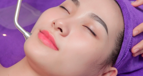 Chăm sóc da mặt kết hợp massage body tại Trang Beauty & Spa