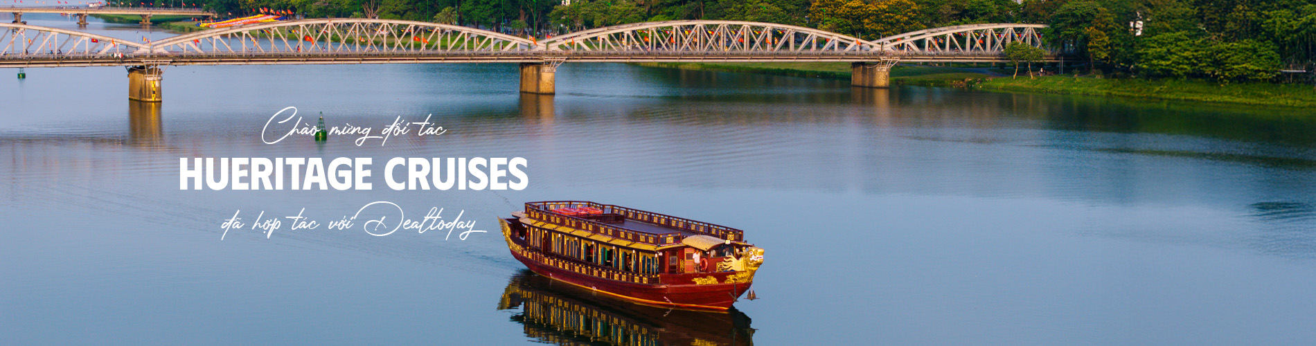 Ngự thuyền Hueritage
