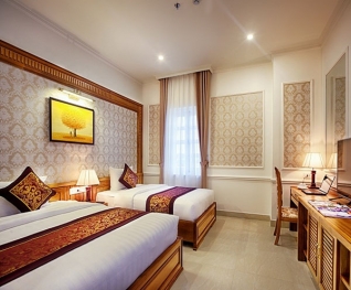 Phòng Superior Triple dành cho 03 người - Khách sạn Riverside Quảng Bình (2N1Đ)