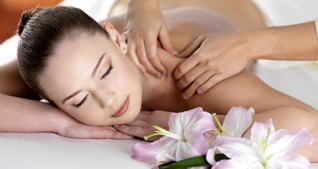 Liệu trình massage đặc trị vùng lưng tại Ngọc Châu Spa