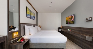 Phòng Superior cho 2 khách tại khách sạn Ivy Nha Trang không bao gồm ăn sáng - Giá kích cầu