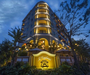 La Residencia Luxury Boutique Hotel 4 sao - Phòng Residen Town, Ăn sáng cho 02 người