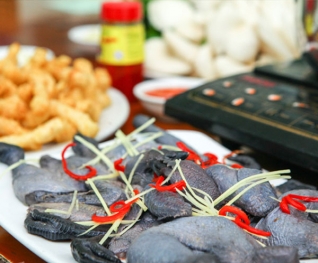 Lẩu nấm gà Kê kết hợp tại Nhà hàng Nấm Đại Việt