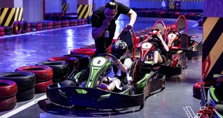 Vé đua xe Fullly Kart bao sân 60 phút 4 xe tại VS Racing - Trường đua F1 Mini đầu tiên tại Việt Nam