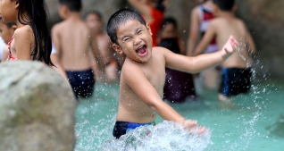Vé sử dụng bể bơi tại Galina Mud Bath và Spa Đà Nẵng dành cho trẻ em