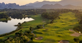 Chơi golf tại Sky Lake Resort & Golf Club - Sky view - Áp dụng cuối tuần