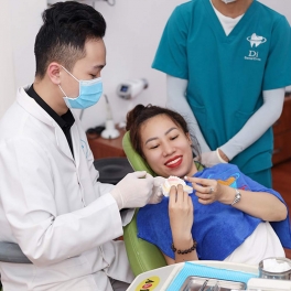 Bọc răng sứ Zirconia Đức bảo hành 10 năm tại Nha Khoa Di