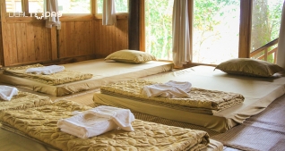 Nghỉ dưỡng Nhà sàn 3 Pu Luong Jungle Lodge dành cho 9 khách
