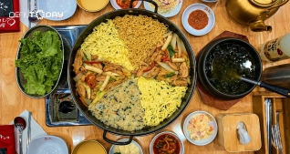 Thưởng thức set gà Bulgogi Yoogane không cay ngon xuất sắc tại nhà hàng Yoogane