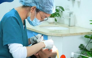 Nhổ răng số 8 tại hệ thống nha khoa Quốc tế Lamina