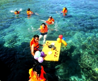 Khám phá đảo tôm hùm Bình Ba - Rượu tiệc nổi - Bar trên biển/ BBQ (2N3Đ)