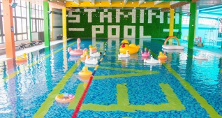 HN - Vé bơi 6 tháng cho trẻ em tại Bể bơi bốn mùa nước mặn Stamina Pool 4 sao - Free khăn và nước uống