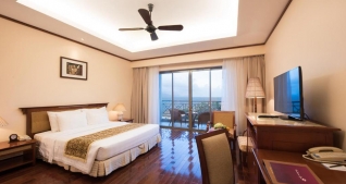 Vinpearl Resort Nha Trang - Phòng Deluxe gồm 03 bữa