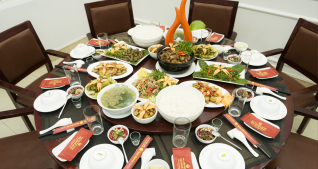 Combo chuyên thịt dê cho 6-8 người tại Nhà hàng Ngọc Dương