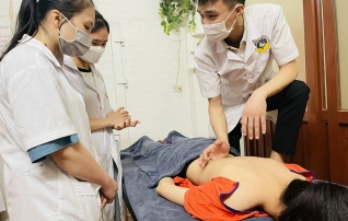 Massage trị liệu cổ vai gáy, thắt lưng, eo tại An Khang Spa - Trung tâm trị liệu sức khỏe và sắc đẹp