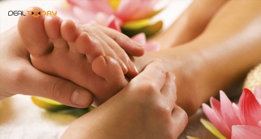 Massage chân chuyên sâu tại Claudia Spa