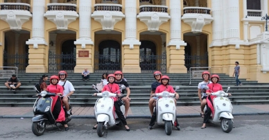 Tour du lịch Vespa Hà Nội City tour 1 ngày
