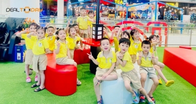 Vé vào cổng khu vui chơi Nhà sách Tân Việt - Áp dụng từ thứ 2 đến thứ 6