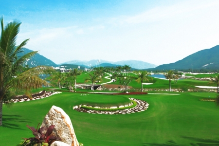 Diamond Bay Golf