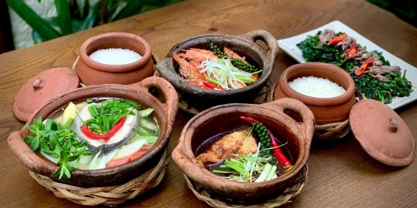 Bếp Việt - Hàn Vi Quán 